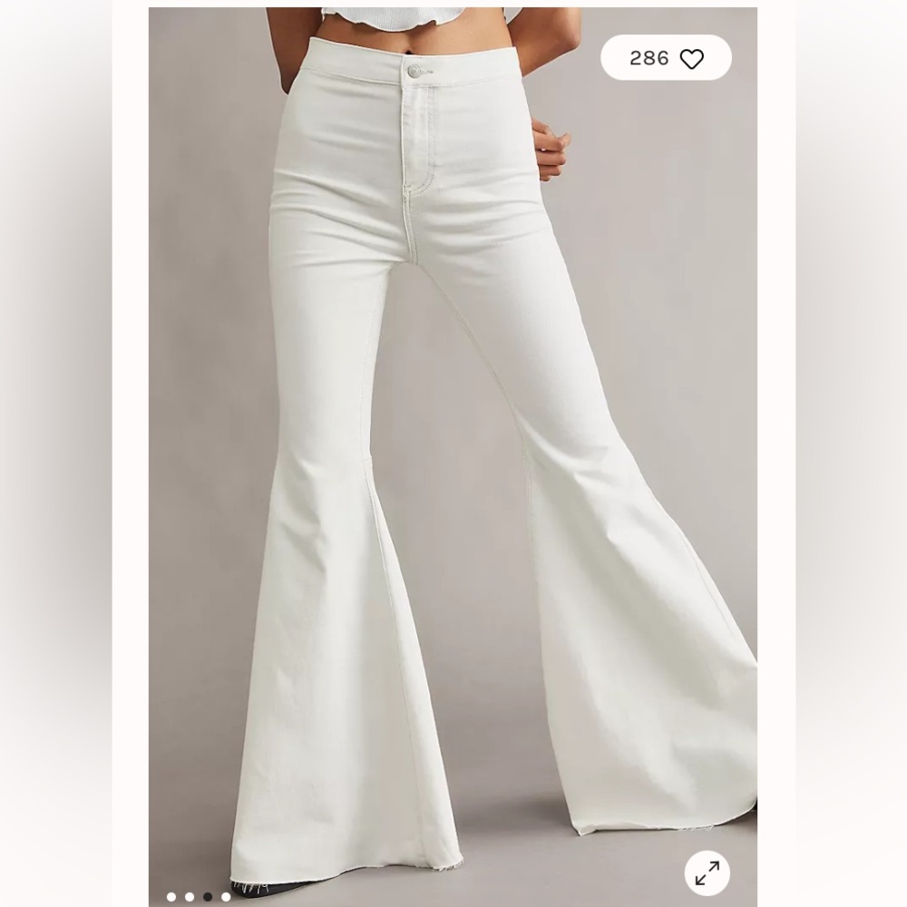 WE THE FREE JUST FLOAT ON FLARE JEANS WHITE SZ 29